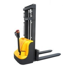 Fully battery operated stacker
