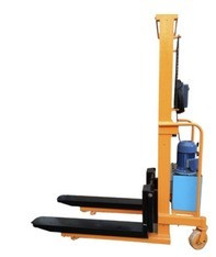 Electric stacker